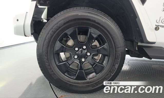 Jeep Wrangler 2022 — photo 5