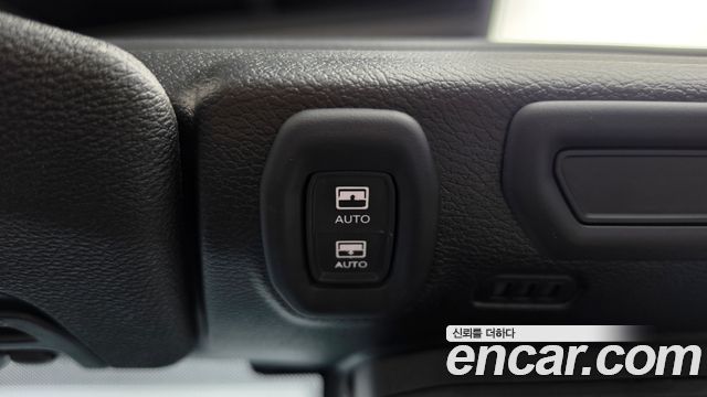 Jeep Wrangler 2022 — photo 22