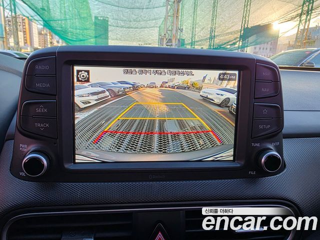 Hyundai Kona 2018 — photo 12