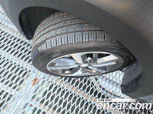 Hyundai Kona 2018 — photo 20