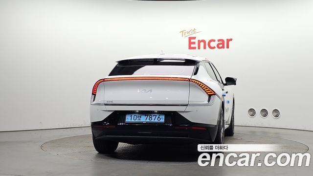 Kia EV6 2022 — photo 4