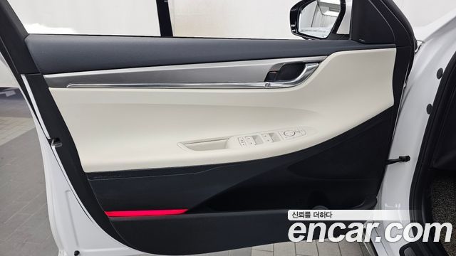 Hyundai Grandeur 2022 — photo 14