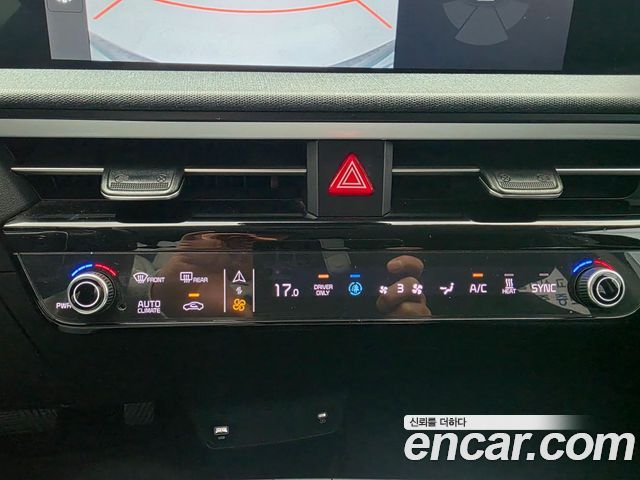 Kia EV6 2022 — photo 9