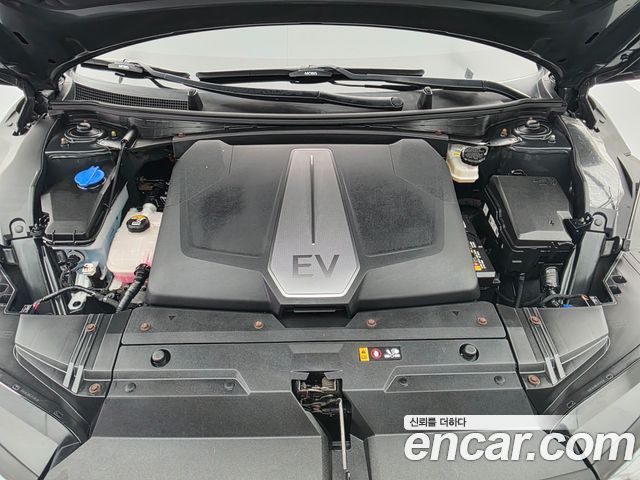 Kia EV6 2022 — photo 19