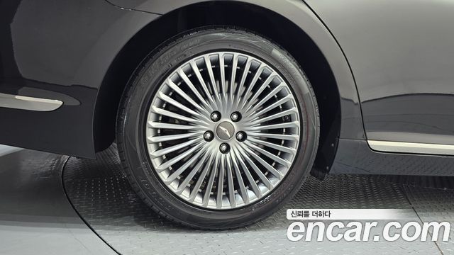 Genesis G90 2019 — photo 5