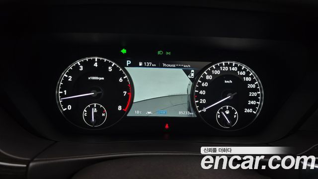 Genesis G90 2019 — photo 11