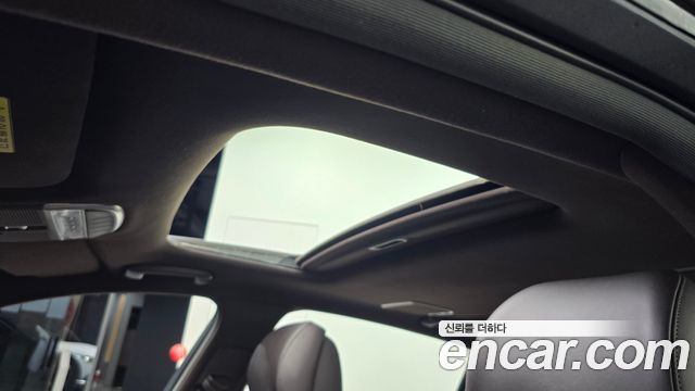 Genesis G90 2019 — photo 24