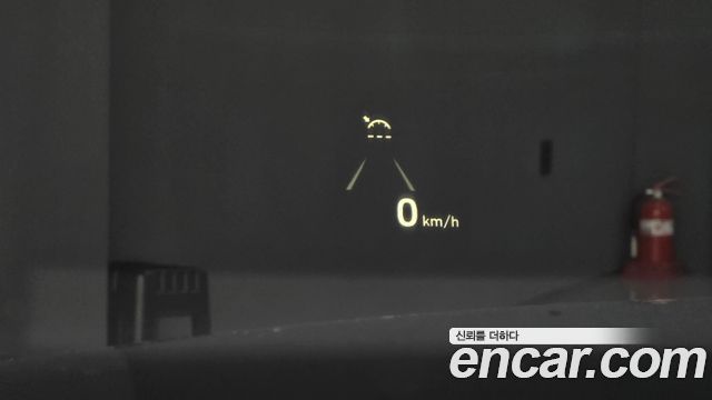 Genesis G90 2019 — photo 25