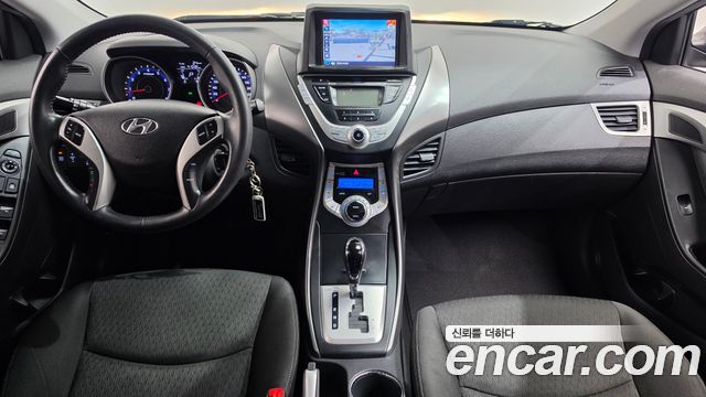 Hyundai AVANTE 2011 — photo 7