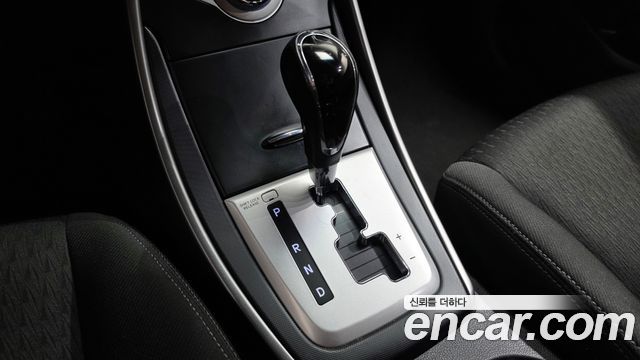 Hyundai AVANTE 2011 — photo 9