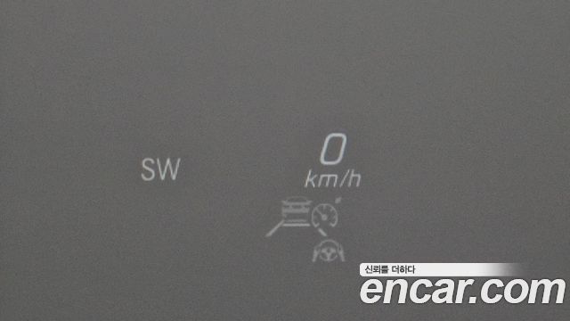 Mercedes-Benz E-Class 2022 — photo 31