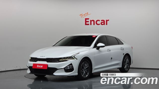 Kia K5 2023 — photo 1
