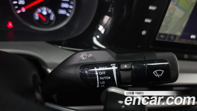 Kia K5 2023 — photo 27