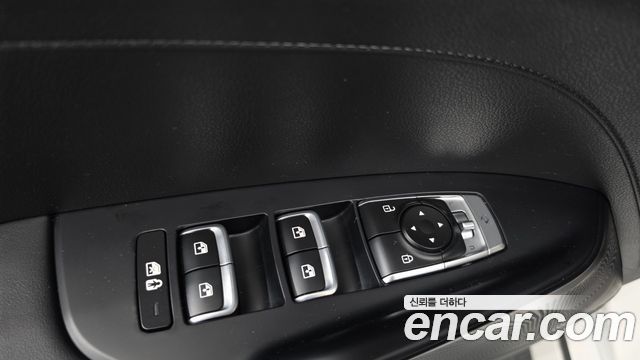 Kia K5 2023 — photo 28
