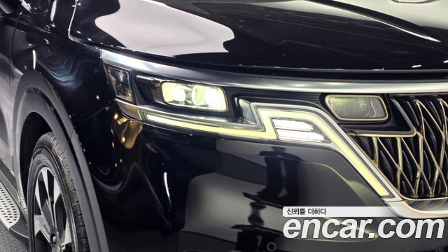 Kia Canival 2021 — photo 8