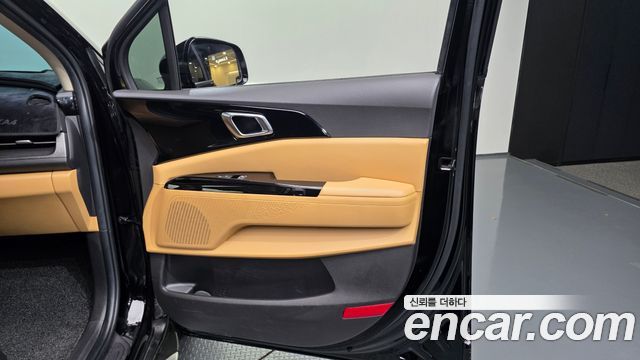 Kia Canival 2021 — photo 15