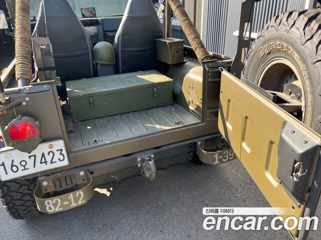 Jeep Wrangler 2001 — photo 17