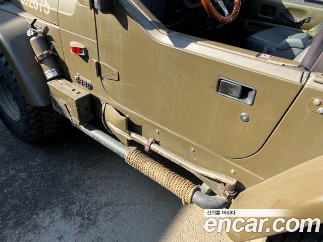 Jeep Wrangler 2001 — photo 18