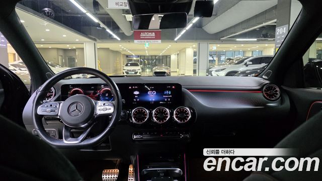 Mercedes-Benz EQA 2024 — photo 9