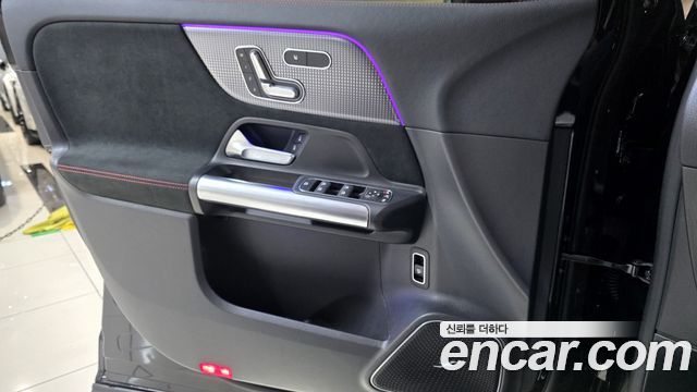 Mercedes-Benz EQA 2024 — photo 17