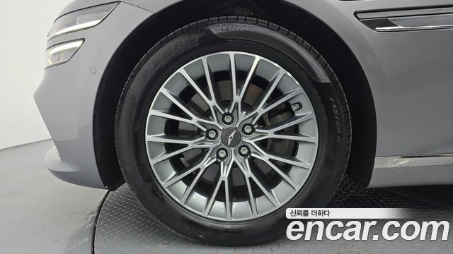 Genesis G80 2023 — photo 5