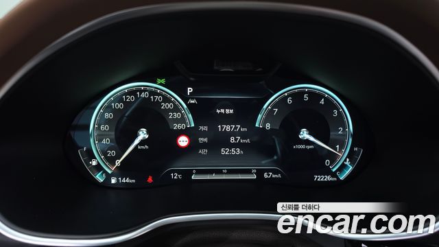 Genesis G80 2023 — photo 8