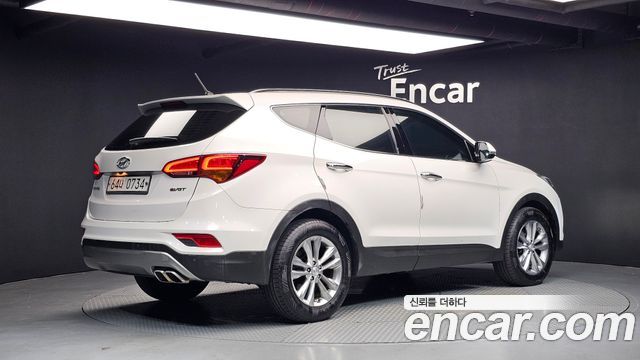Hyundai Santafe 2016 — photo 2