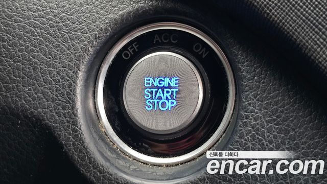 Hyundai Santafe 2016 — photo 17