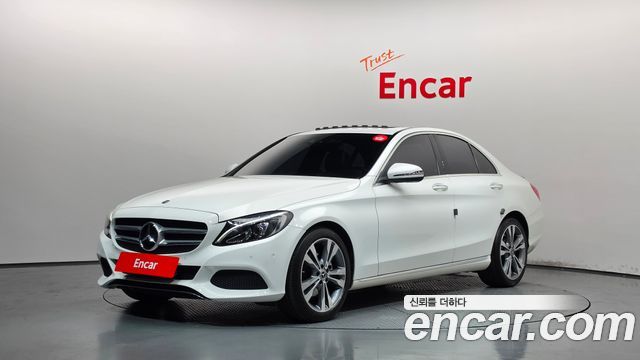 Mercedes-Benz C-Class 2018 — photo 1