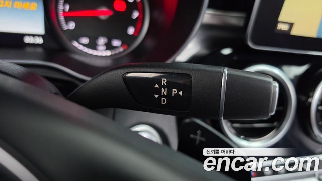 Mercedes-Benz C-Class 2018 — photo 9