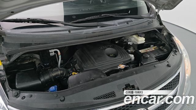 Hyundai Starex 2011 — photo 6
