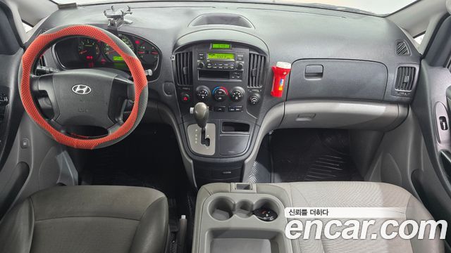 Hyundai Starex 2011 — photo 7