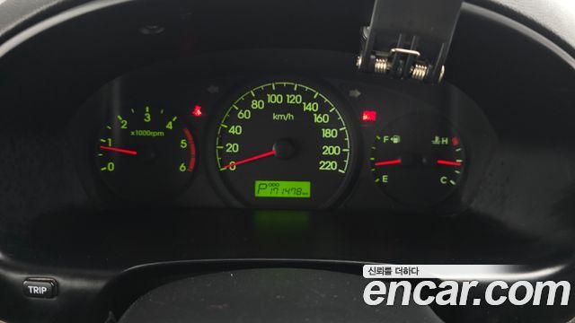 Hyundai Starex 2011 — photo 8