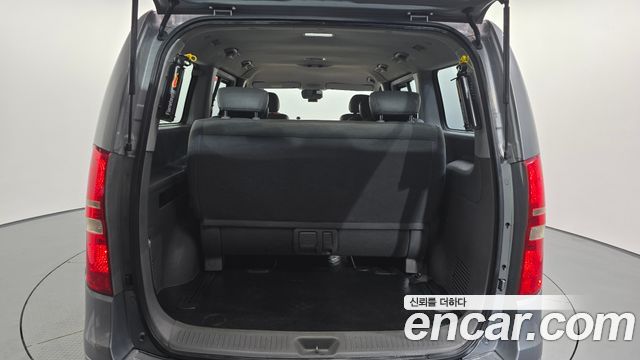 Hyundai Starex 2011 — photo 15