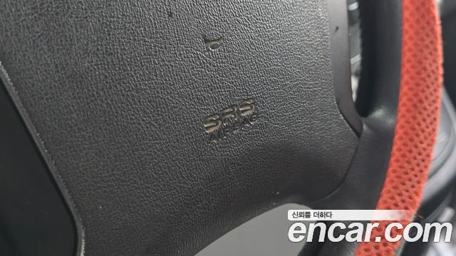 Hyundai Starex 2011 — photo 16