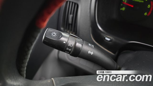 Hyundai Starex 2011 — photo 19