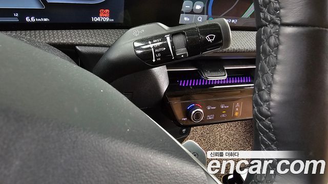 Kia EV6 2022 — photo 14