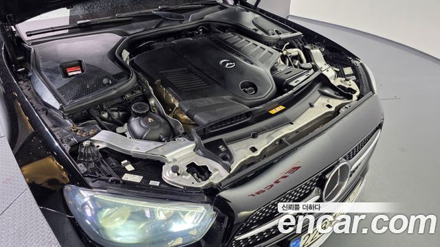 Mercedes-Benz E-Class 2021 — photo 6