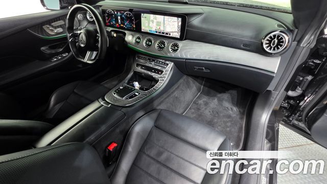Mercedes-Benz E-Class 2021 — photo 10