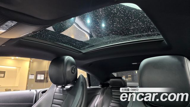 Mercedes-Benz E-Class 2021 — photo 24