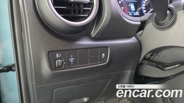 Hyundai Kona 2018 — photo 18