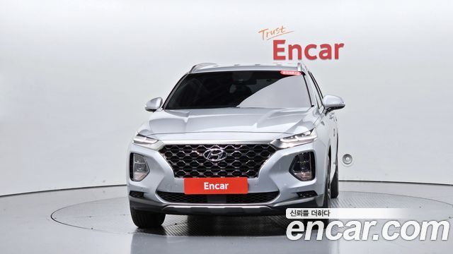 Hyundai Santafe 2019 — photo 3