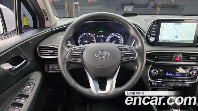 Hyundai Santafe 2019 — photo 20
