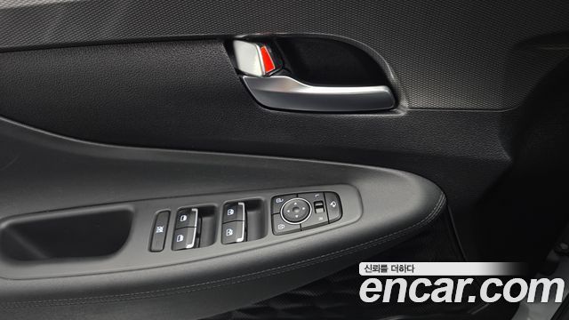 Hyundai Santafe 2019 — photo 24
