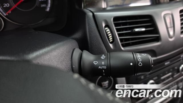 Renault Korea SM5  2014 — photo 30