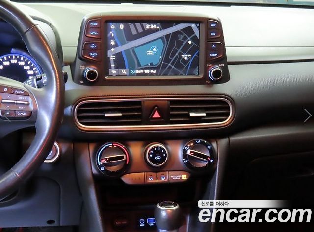 Hyundai Kona 2018 — photo 11