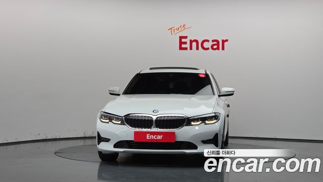 BMW 3-Series 2020 — photo 3