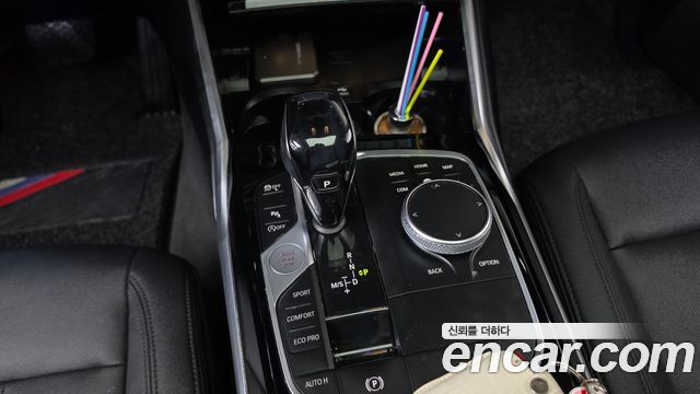 BMW 3-Series 2020 — photo 12