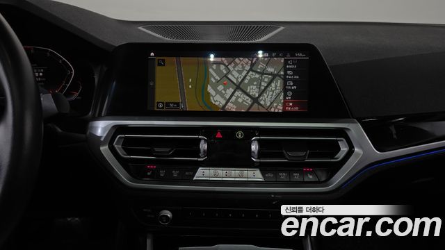 BMW 3-Series 2020 — photo 18
