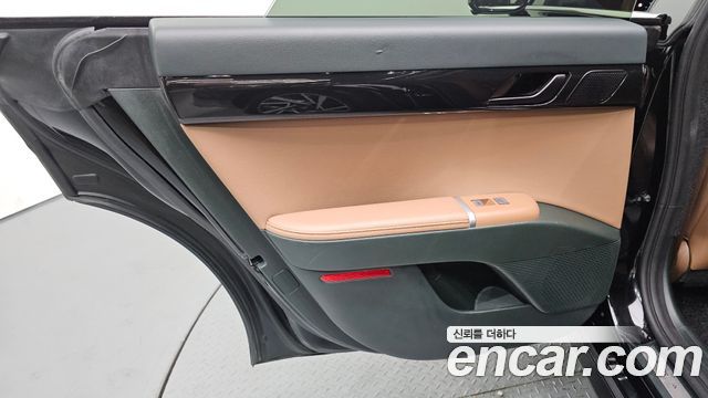 Hyundai Grandeur 2023 — photo 15